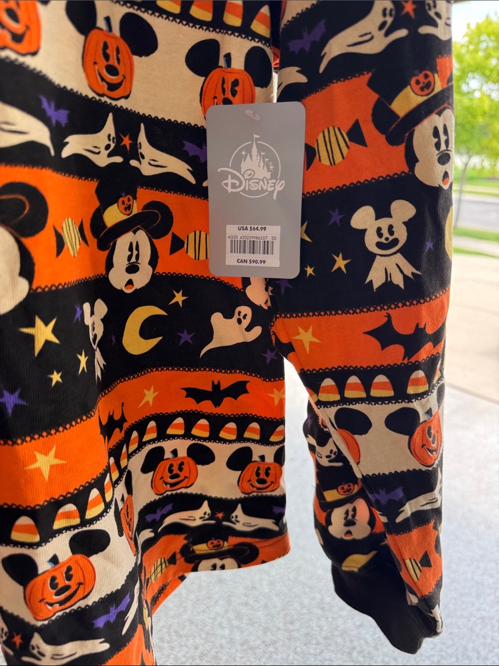 Disney Brown Orange Halloween Mickey Pumpkin Long Sleeve Tee. New never worn - Picture 3 of 4